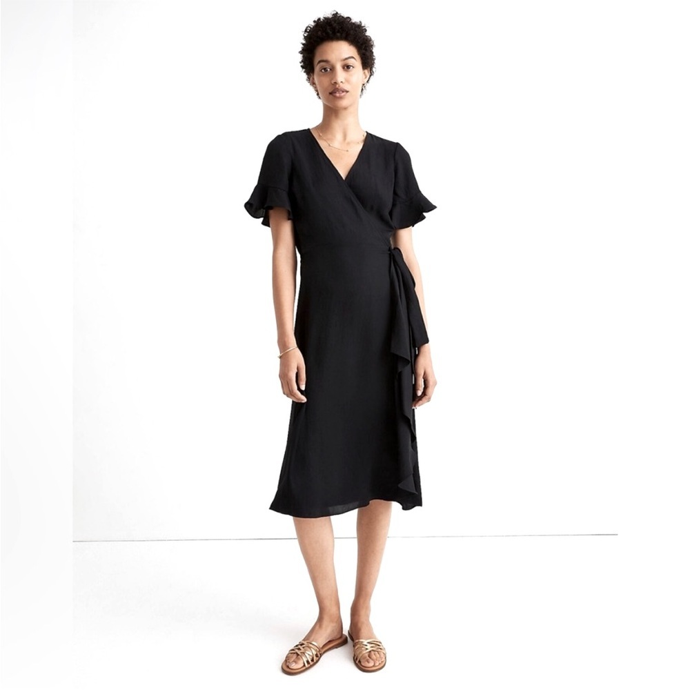 Madewell Ruffle-Sleeve Wrap Dress in black size 2X